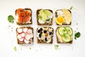 7 Easy and Healthy Snack Ideas for Every Day of the Week